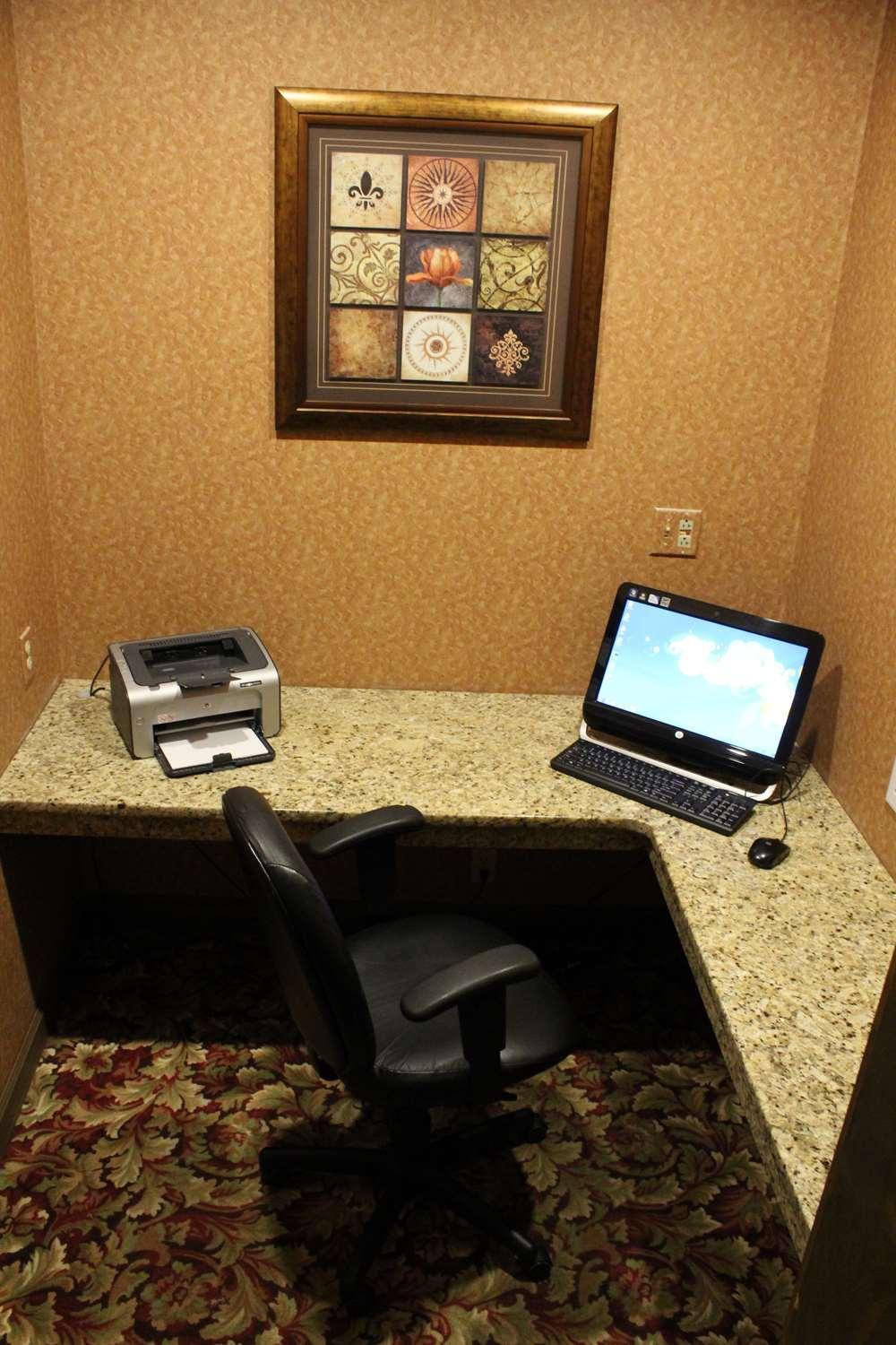 Surestay Plus Hotel By Best Western Southern Pines Pinehurst Экстерьер фото